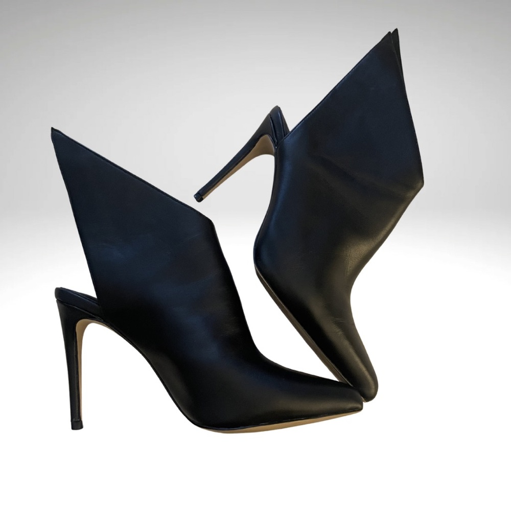 Sophisticated Black Leather Stiletto Heel Ankle Boots
